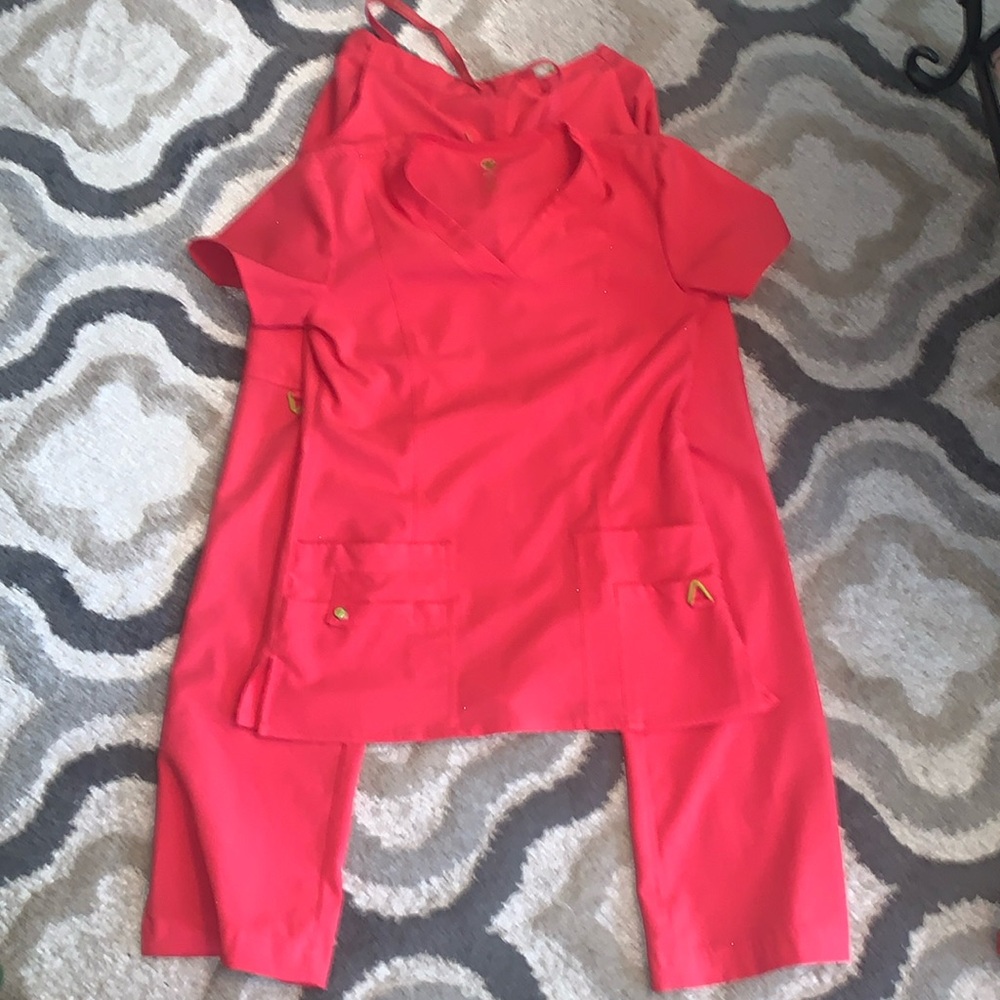XSMALL Med Couture Scrubs